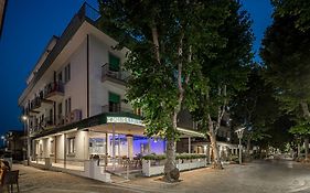 Hotel Niagara