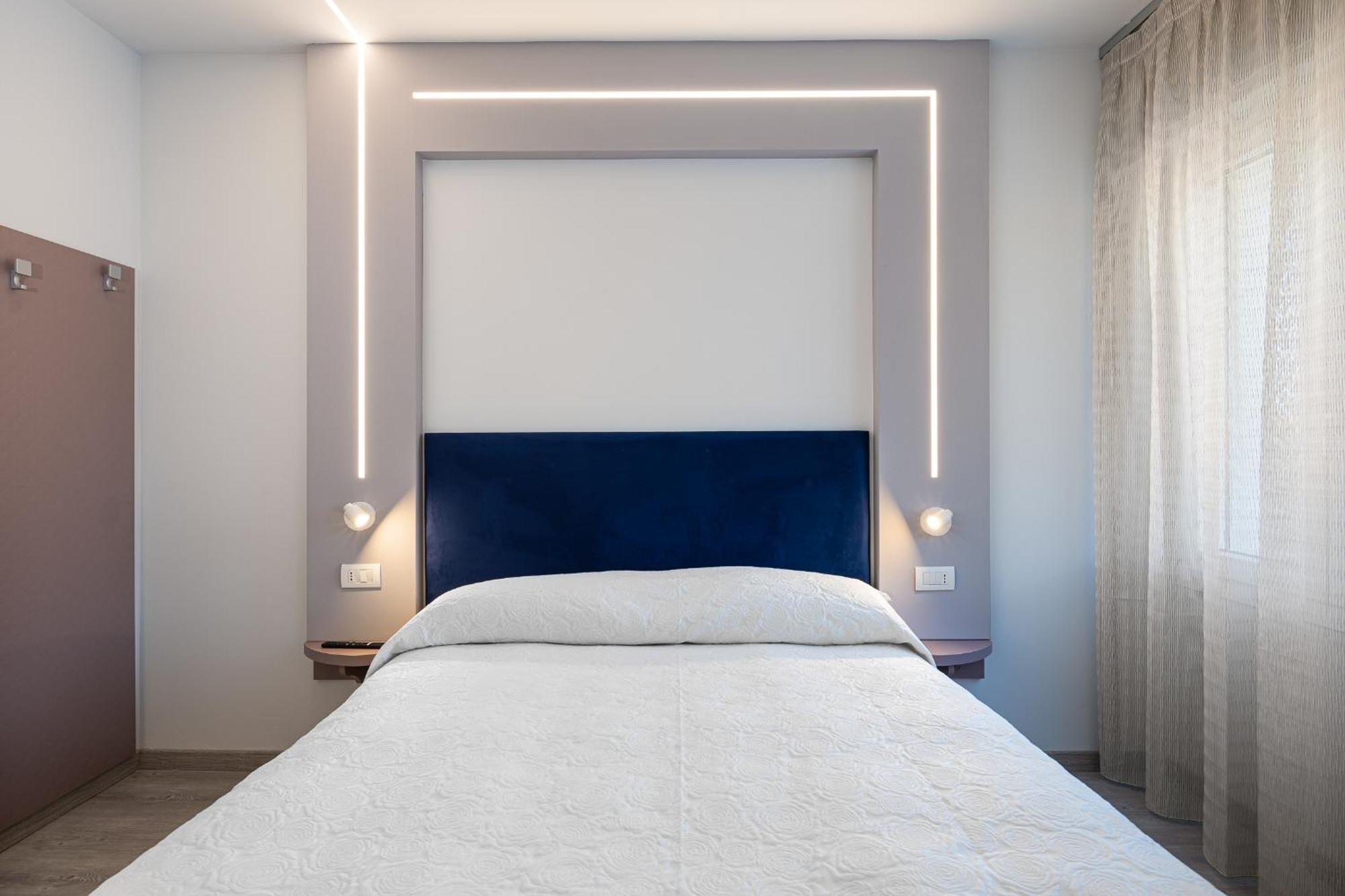 Hotel Niagara Беллария-Иджеа-Марина Экстерьер фото